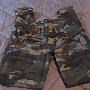 Express Camo Jean Legging Size 4